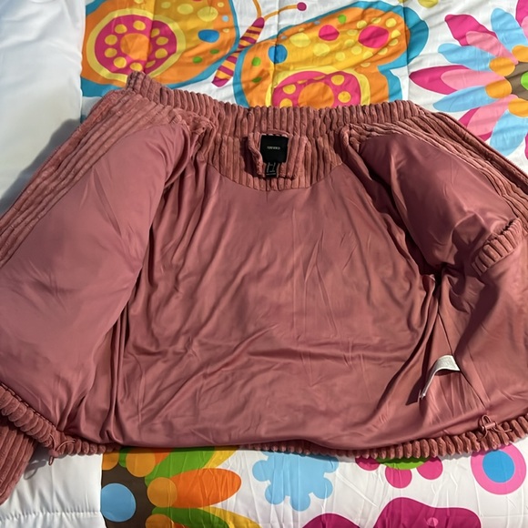 FOREVER 21 Rose Gold Pink Puffer Coat 🩷 - Picture 6 of 6